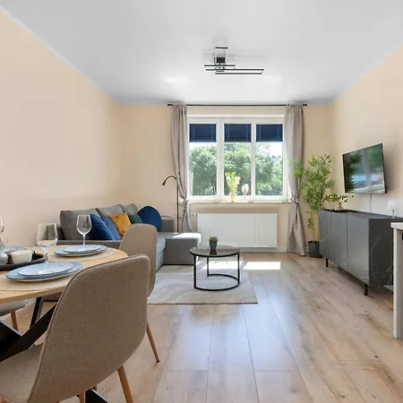 Komfortowy W Sercu Gdańska Z Miejscem Do Pracy By Renters Apartament Gdańsk